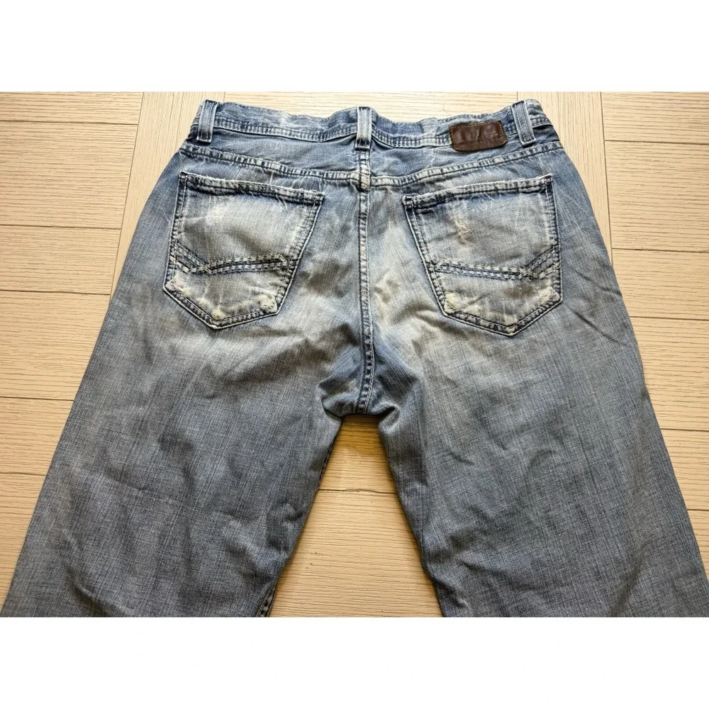 BKE Buckle TYLER 34x32 Men Straight Leg Blue Denim‎ Distressed Lived In Jeans